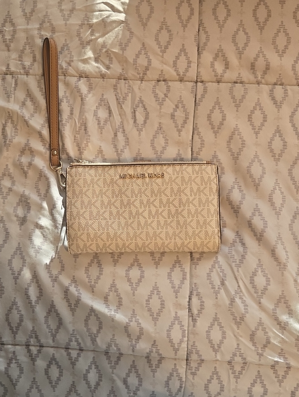 Michael Kors Jet Set Travel Double Zip Wristlet Wallet in Brown & Beige